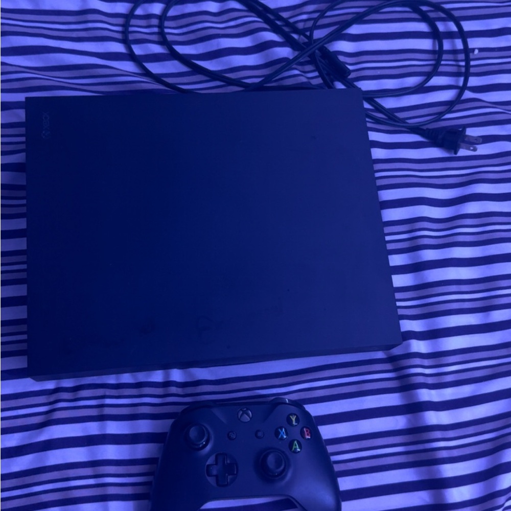 Black Gaming Console